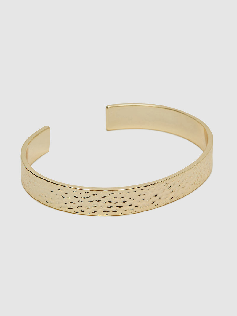 PEARLA HAMMERED BANGLE PALE GOLD