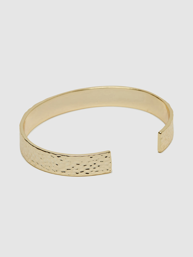 PEARLA HAMMERED BANGLE PALE GOLD