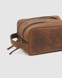Barton Leather Wash Bag MENS ACCESSORIES