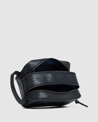 Traveller Leather Wash Bag MENS ACCESSORIES