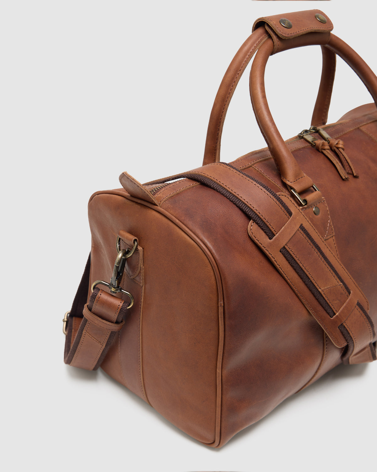 Bartell Leather Weekender Bag MENS ACCESSORIES
