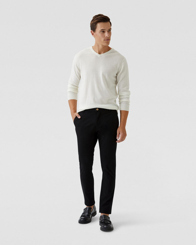 V-NECK PURE MERINO WOOL KNIT MENS KNITWEAR