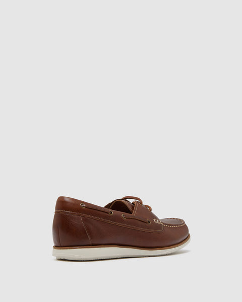 Tristan Boat Shoe – Oxford Shop