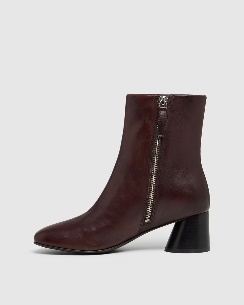 Briar Boot WOMENS SHOES