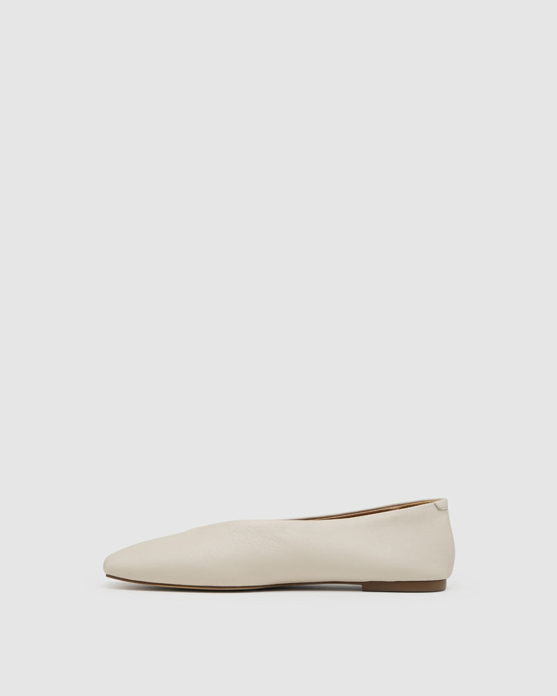 Dinah Ballet Flat Shoe WOMENS SHOES