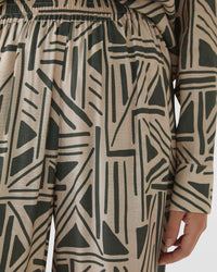 CHANTEL GEO PRINT PANTS WITH TAPE WOMENS PANTS