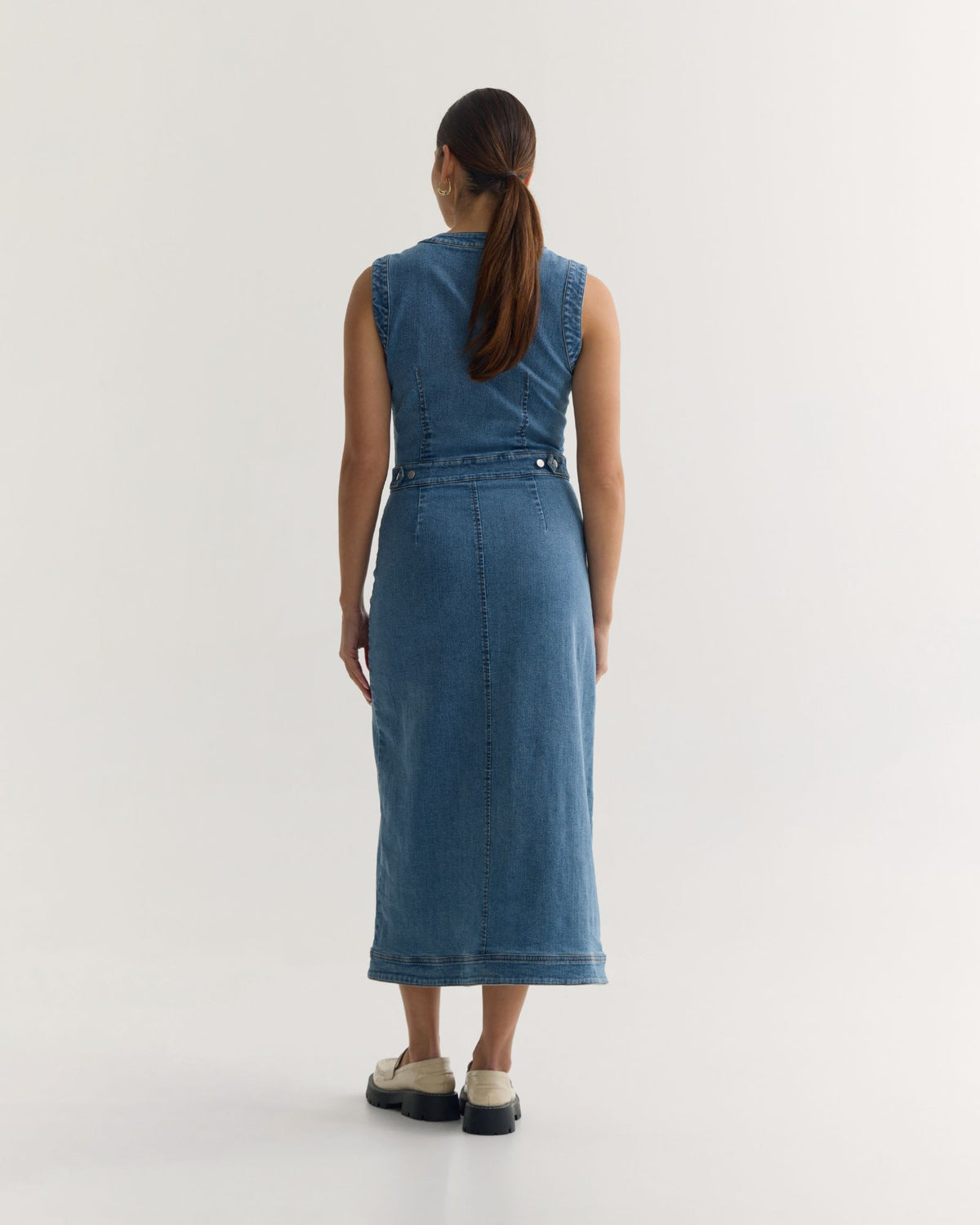 denim dress au Say hello to the RUMI DENIM SHIRT DRESS from @maye_the_label , If you love a longer fitted style denim dress then the RUMI is for you. , Im wearing the LIGHT BLUE WASH and this will transition you