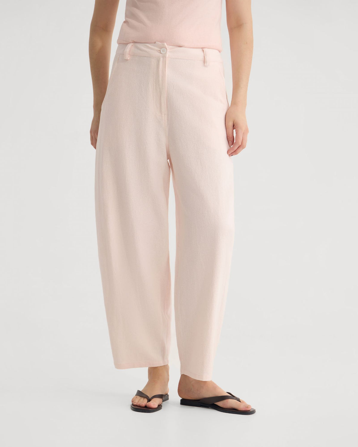 ETTA BARREL LEG PANT WOMENS PANTS