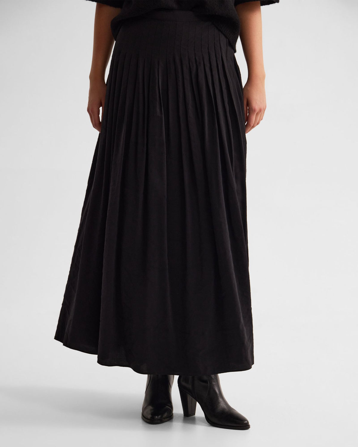 Lauren Pleated Skirt WOMENS DRESSES