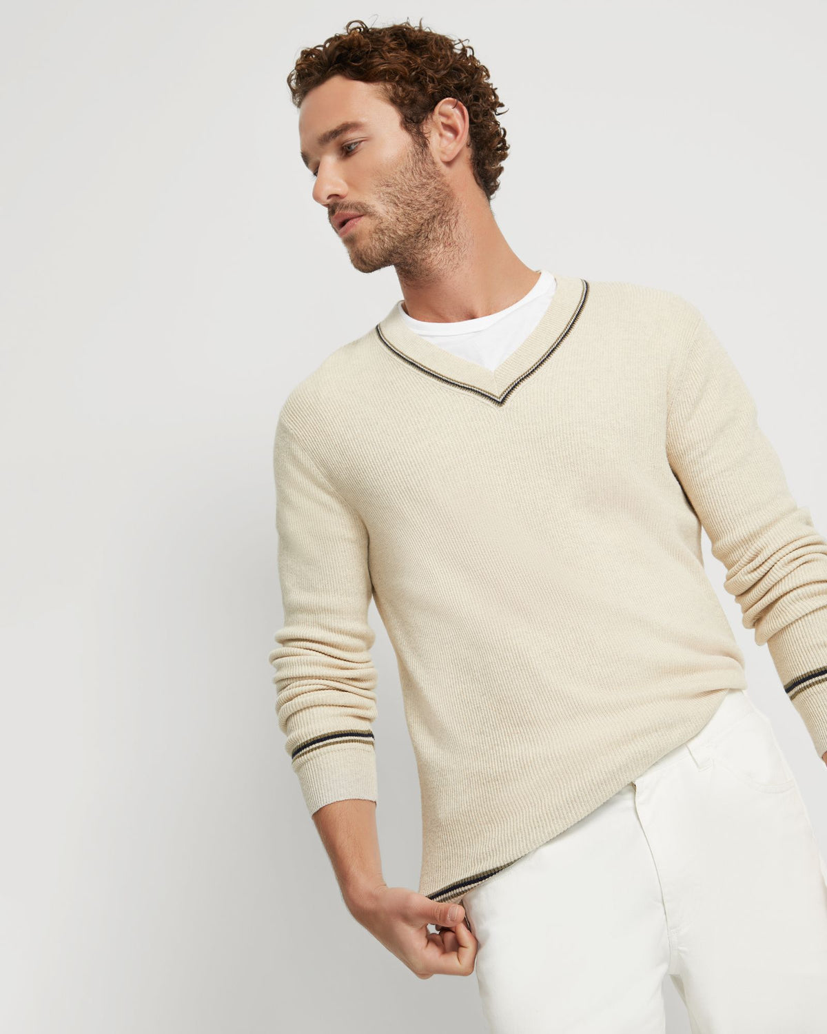 BRUNO CASHMERE BLEND V-NECK TOP - AVAILABLE ~ 1-2 weeks MENS KNITWEAR