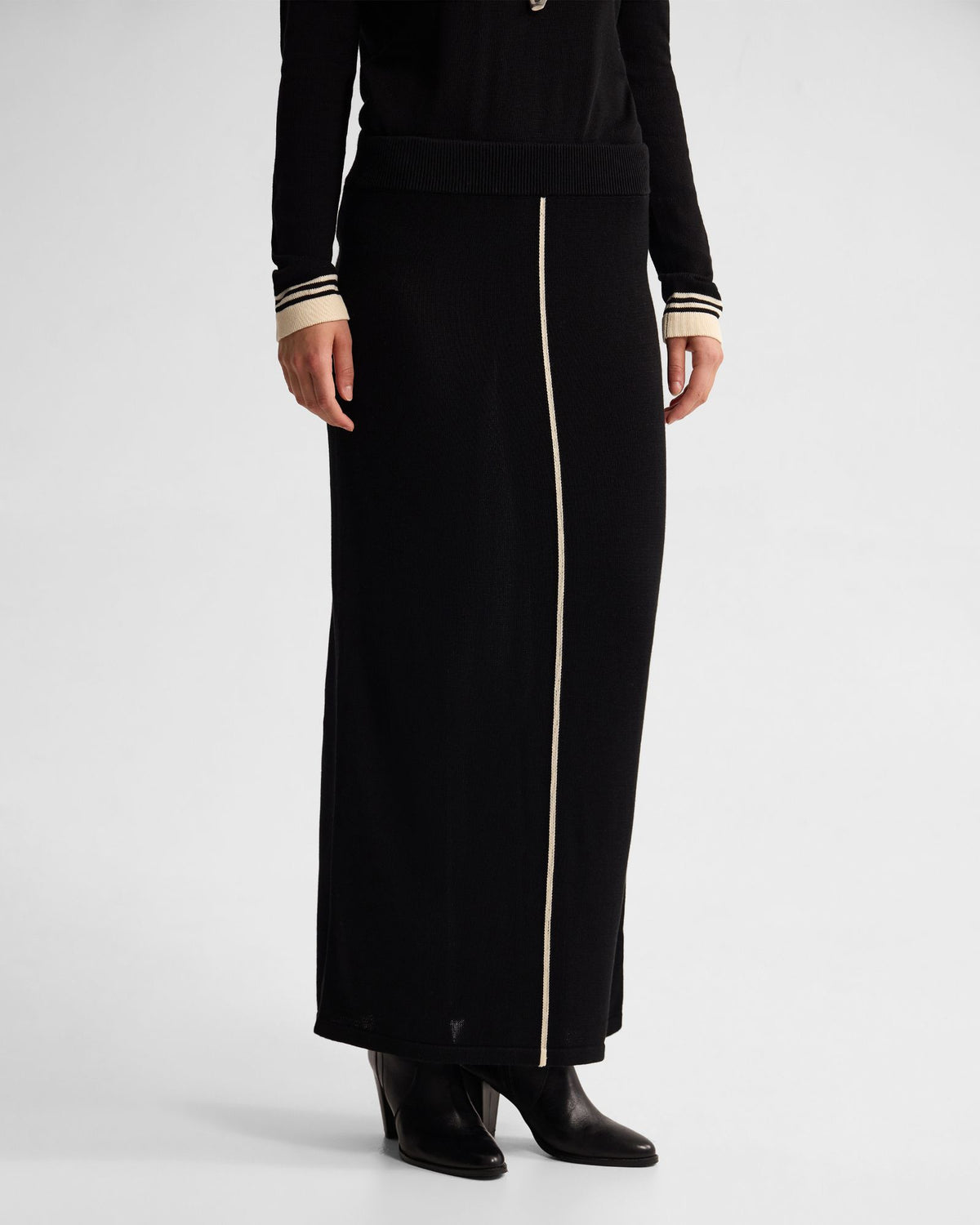 Herra Knitted Skirt WOMENS SKIRTS