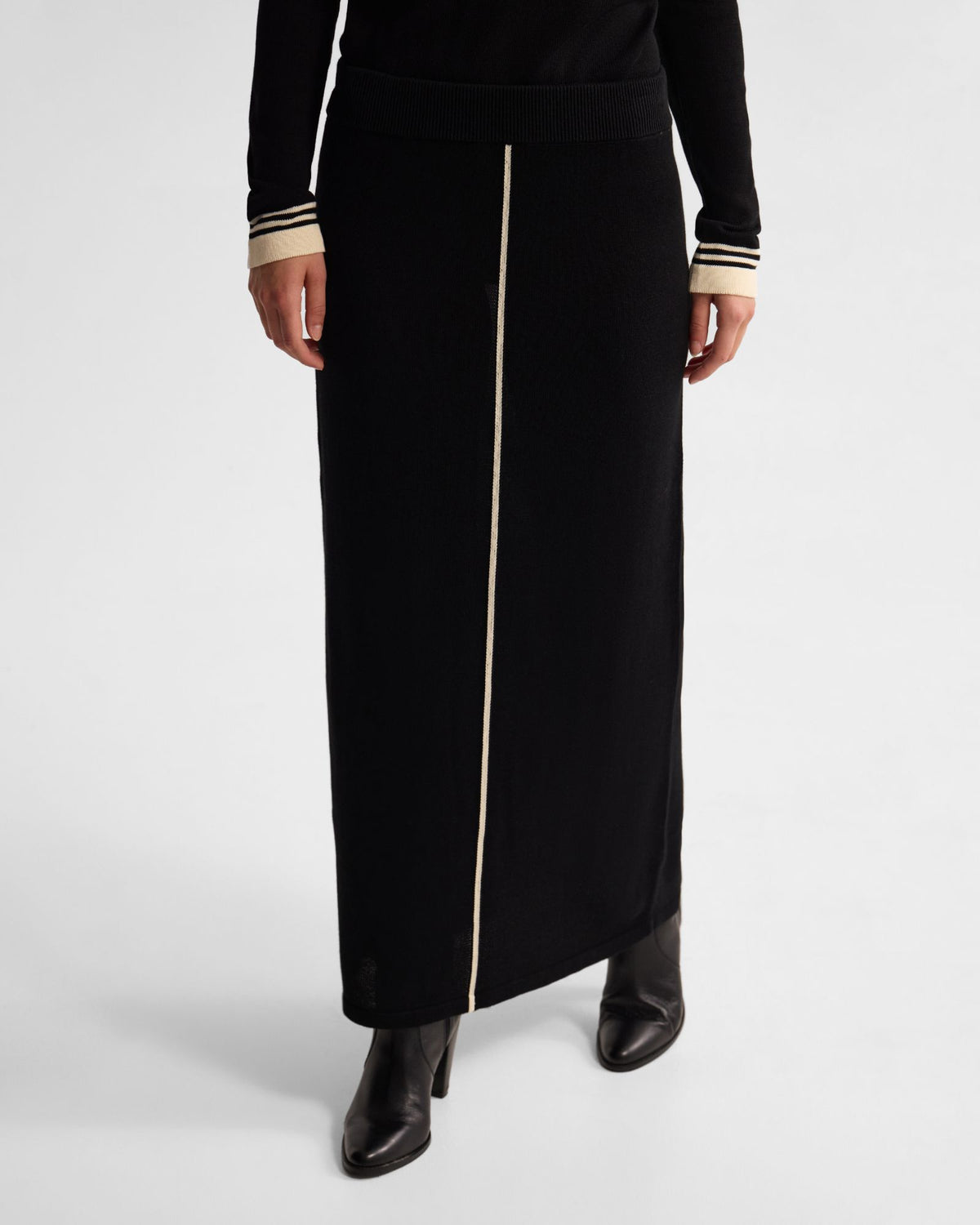 Herra Knitted Skirt WOMENS SKIRTS