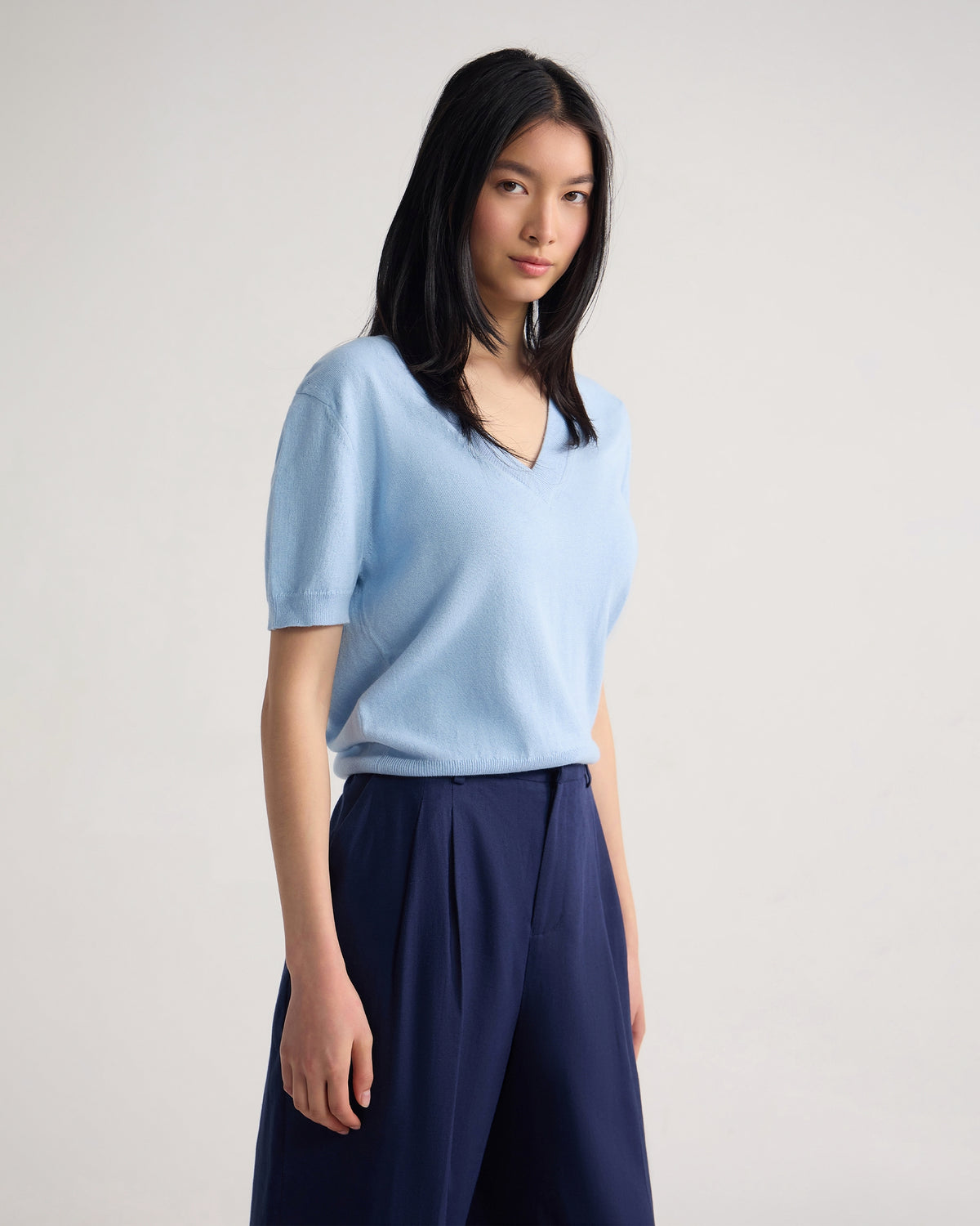 Charlotte Cashmere Blend V-Neck WOMENS KNITWEAR