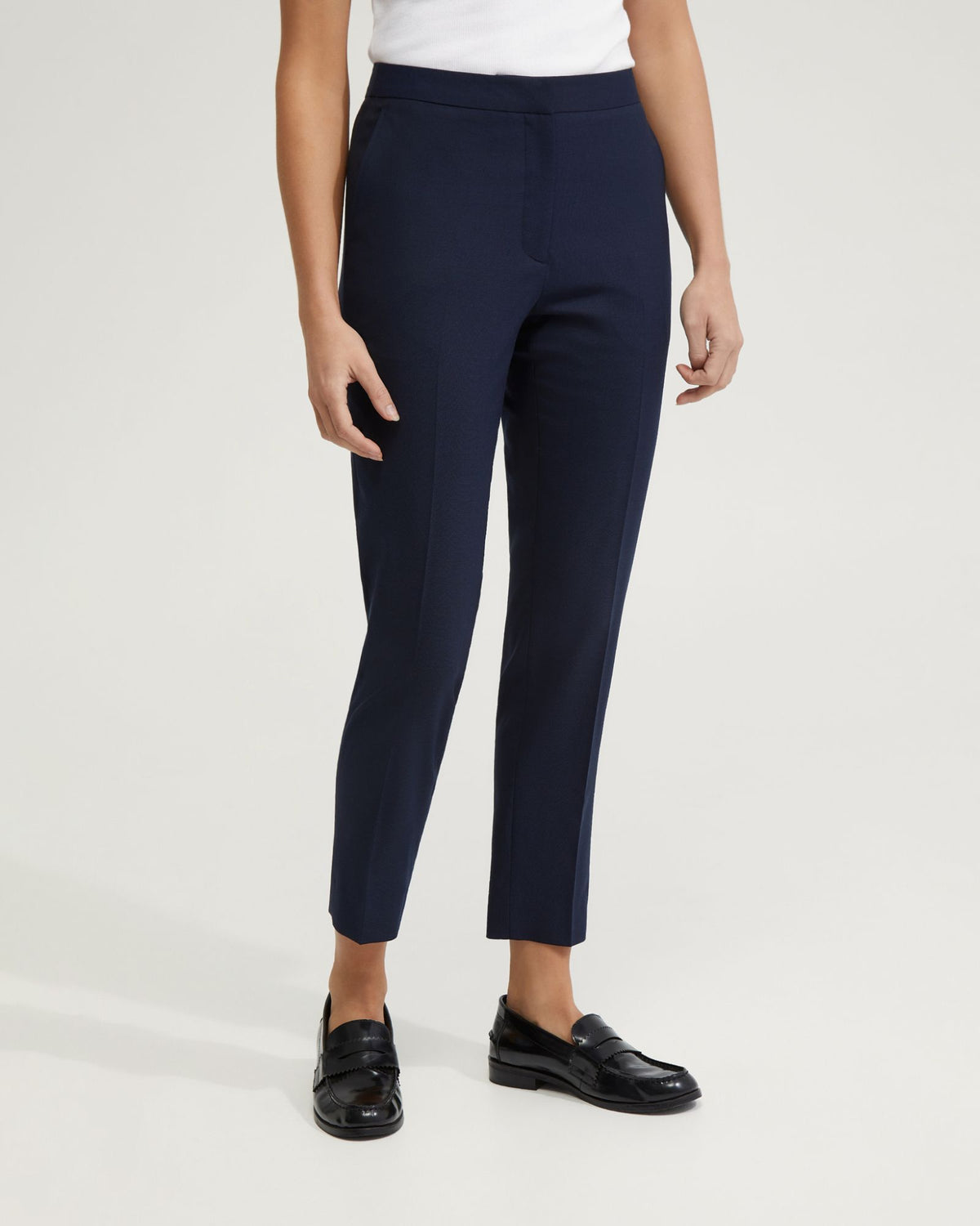 Charla Wool Stretch Suit Pants – Premium Merino Wool, Tailored Fit, Modern – Oxford Shop Charla Wool Stretch Suit Pants – Premium Merino Wool, Tailored Fit, Modern – Oxford Shop