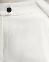Tyra Linen Blend Short