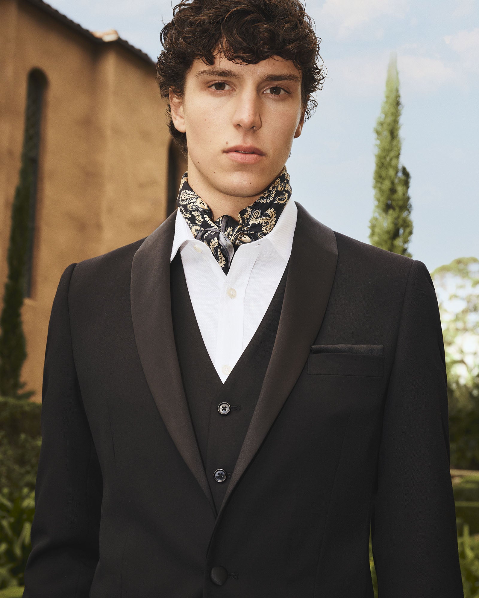 how to tie a bow tie moss bros