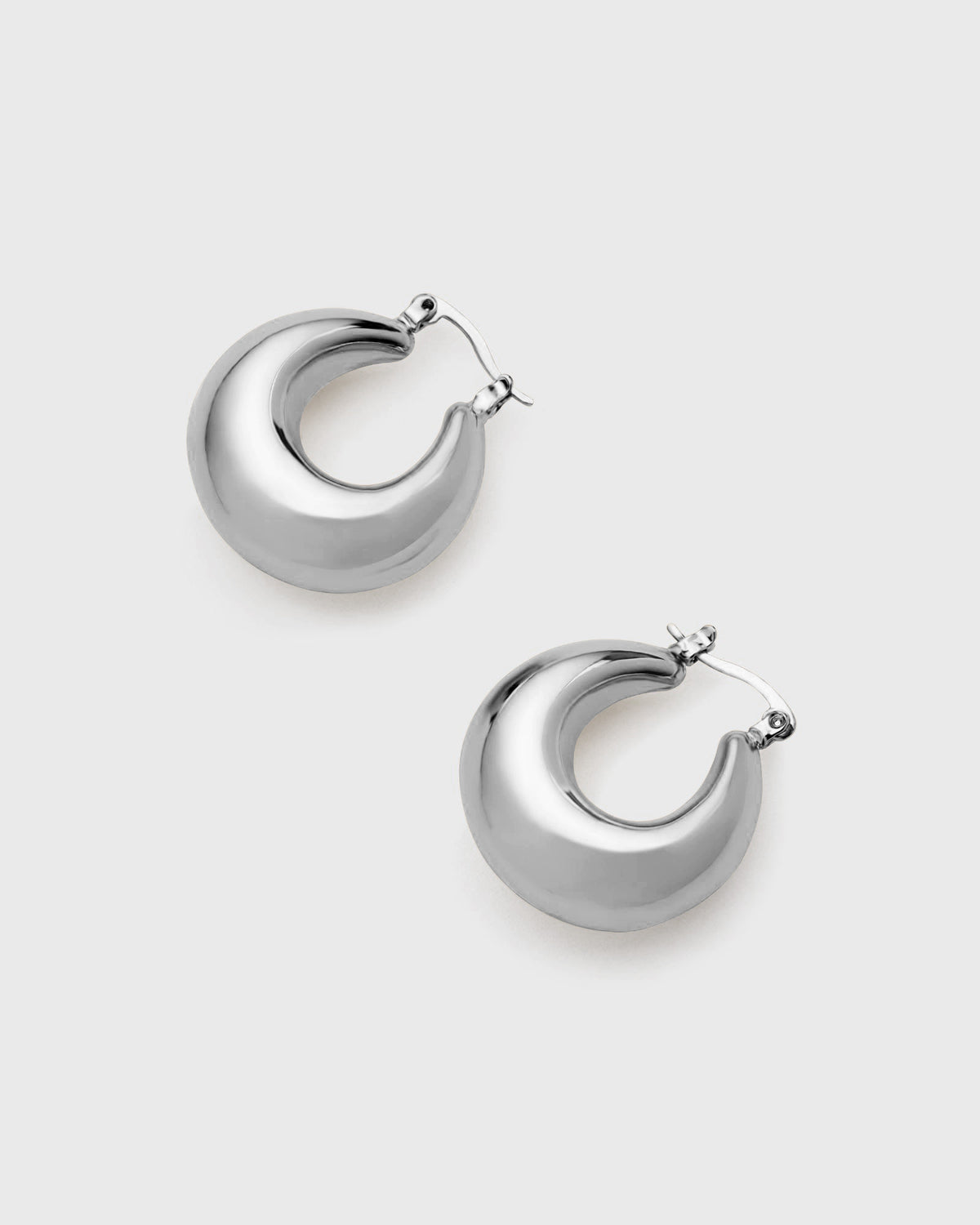 Raleigh Tapered Drop Earring
