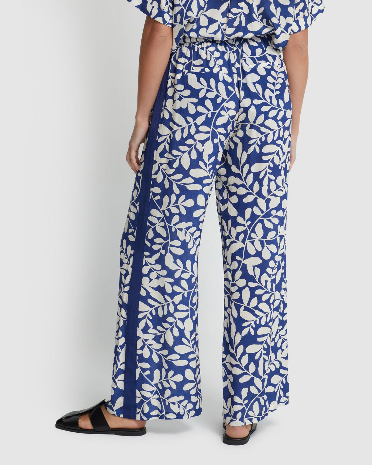 CHANTEL PANTS WITH SIDELEG TAPE WOMENS PANTS