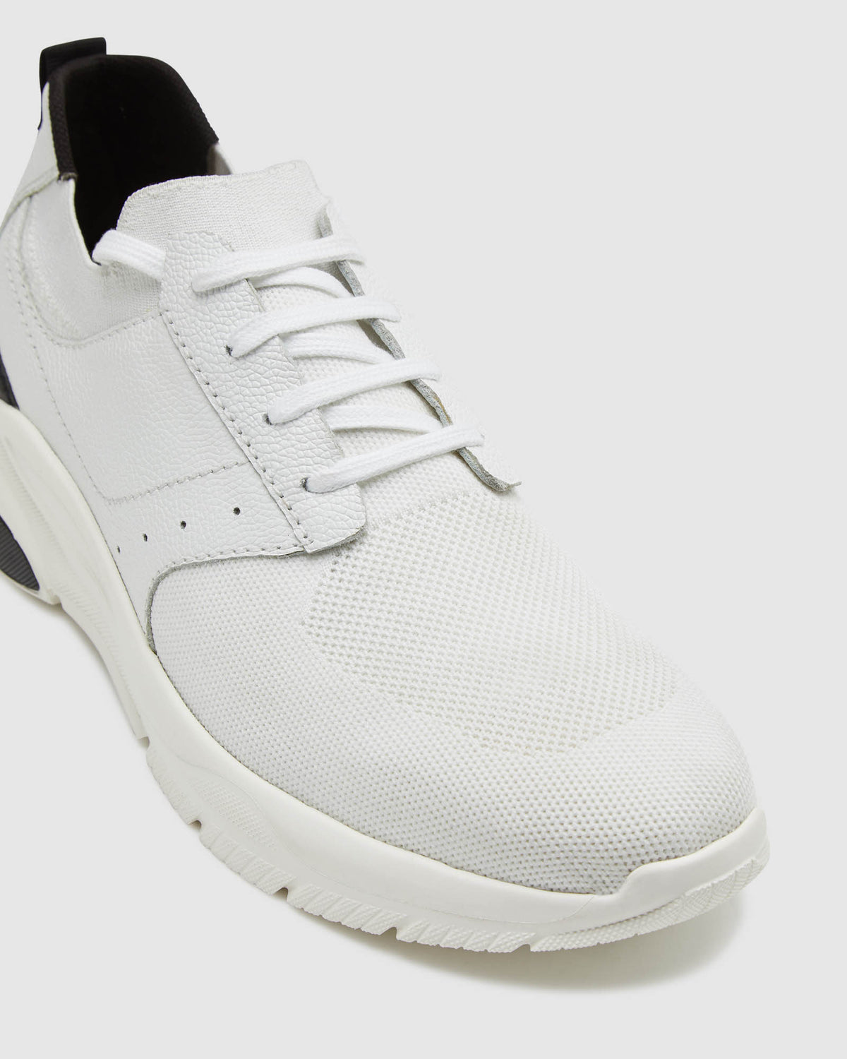 HAIDEN KNITTED MENS TRAINERS WHITE