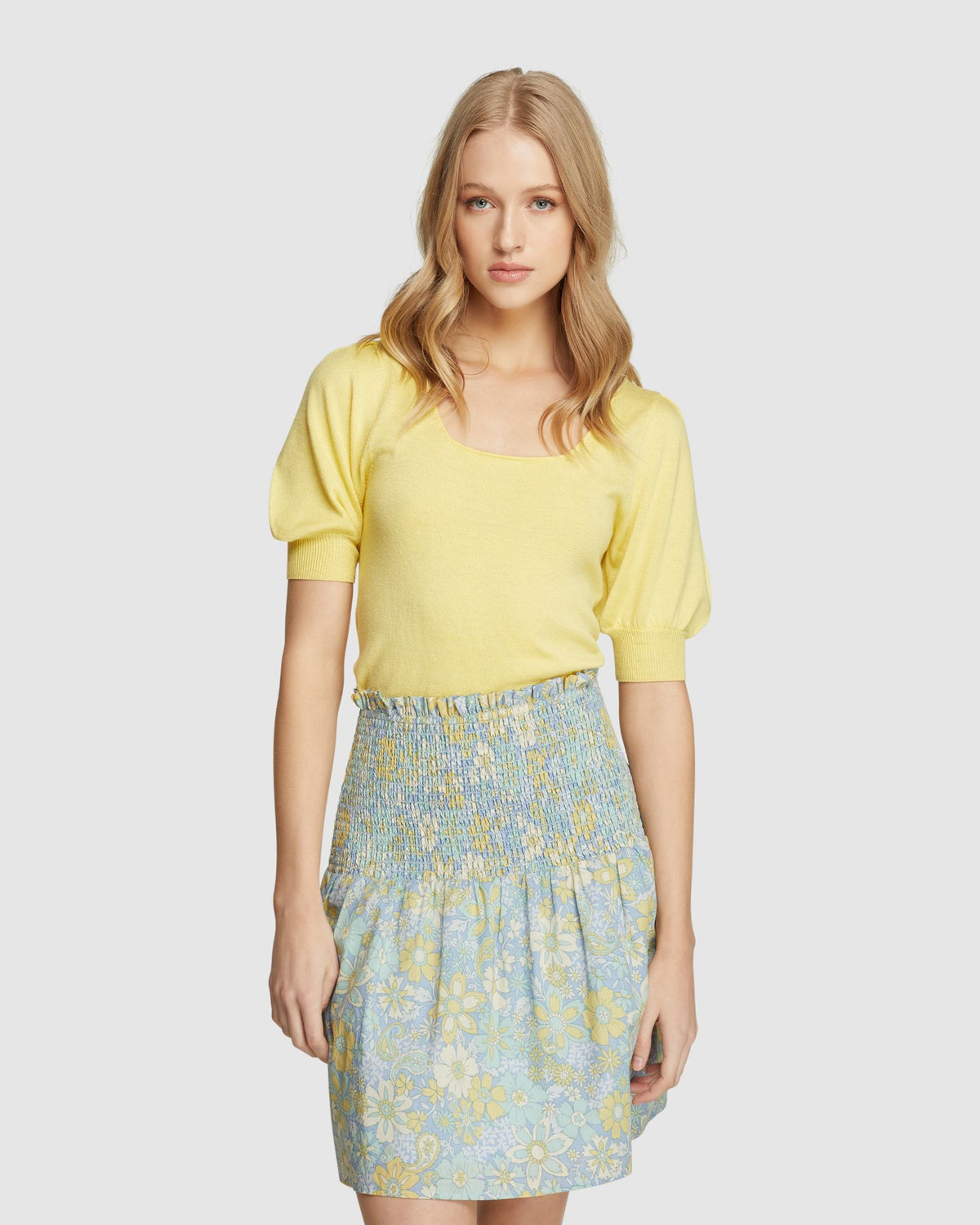 ZENDAYA SCOOP BACK KNIT