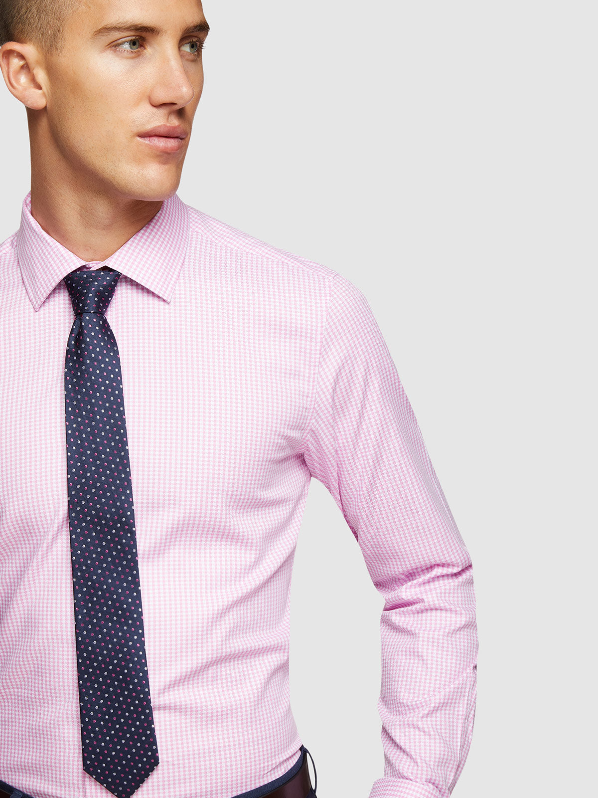 BECKTON DOBBY CHECKED SHIRT PINK