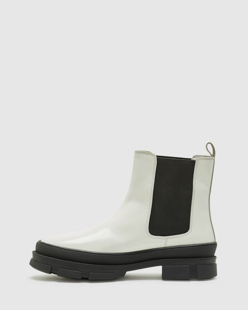 LEO CHELSEA BOOTS WOMENS SHOES