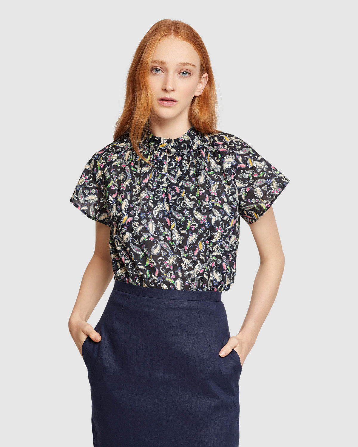 ARIELA FLORAL PRINTED TOP WOMENS TOPS